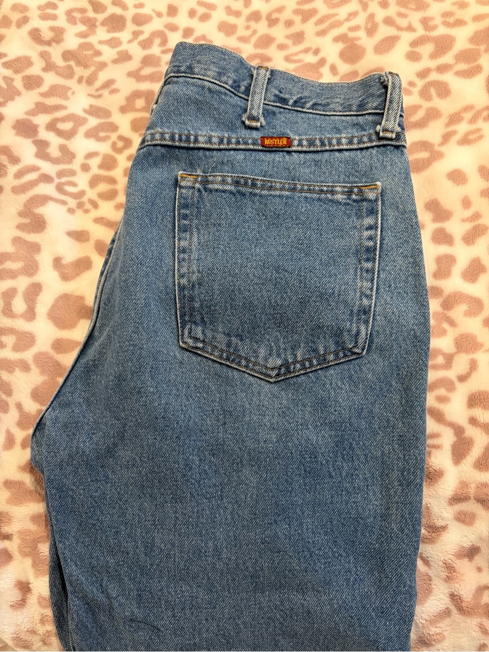 Men’s Mid-Waist Jeans